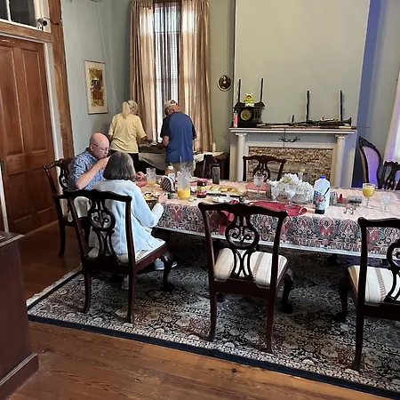 Oakview Bed And Breakfast-3
